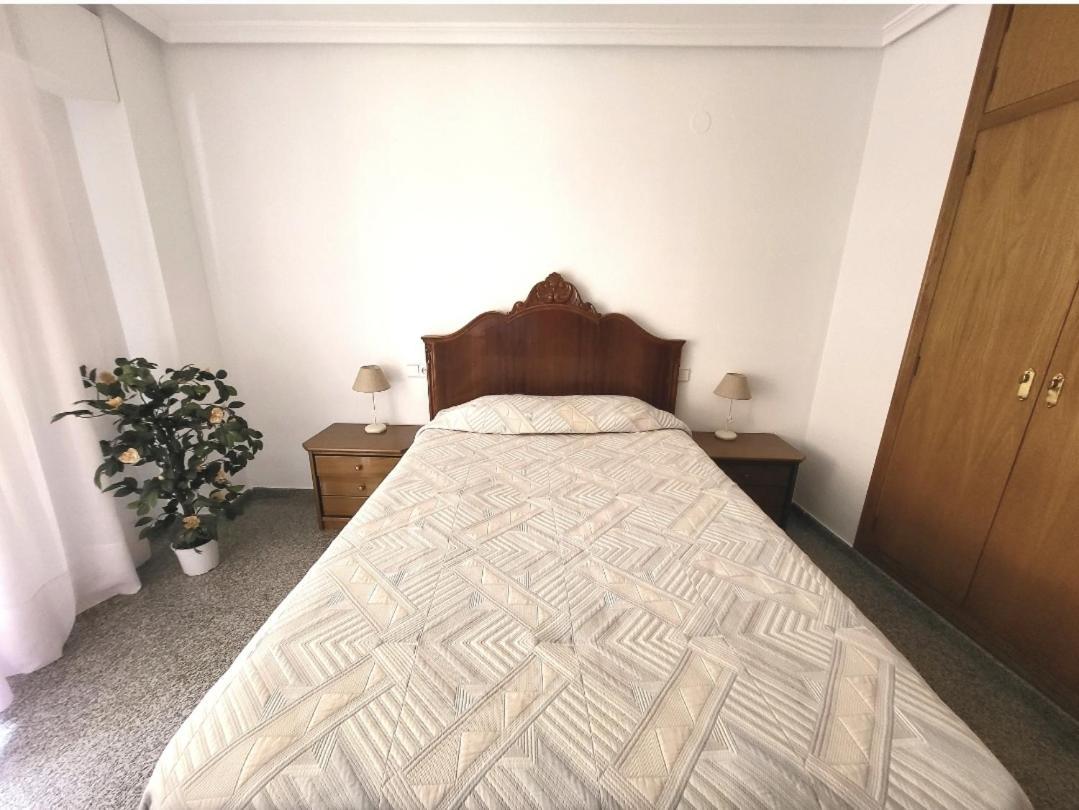 Amistosa, Habitacion Con Balcon, Alicante, Playa, Centro, Rambla, Mercado Apartman Kültér fotó